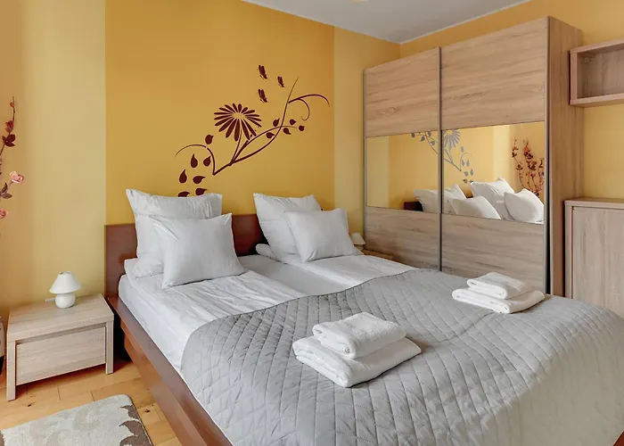 Chmielna Park Apartments Old Town